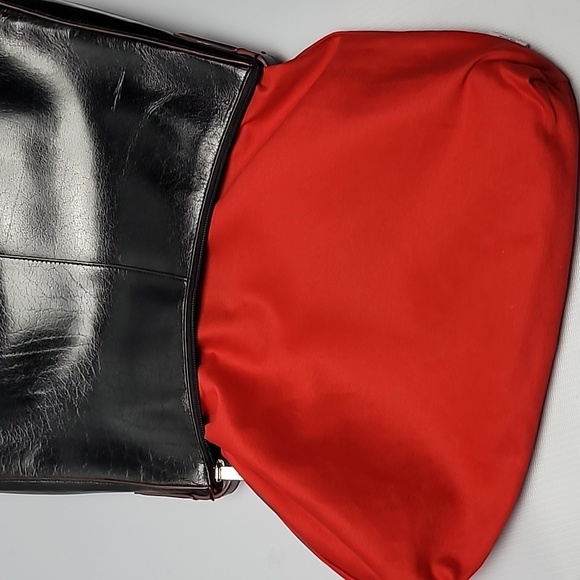 HOBO Brand Smooth Leather Shoulder Bag - Picture 11 of 11